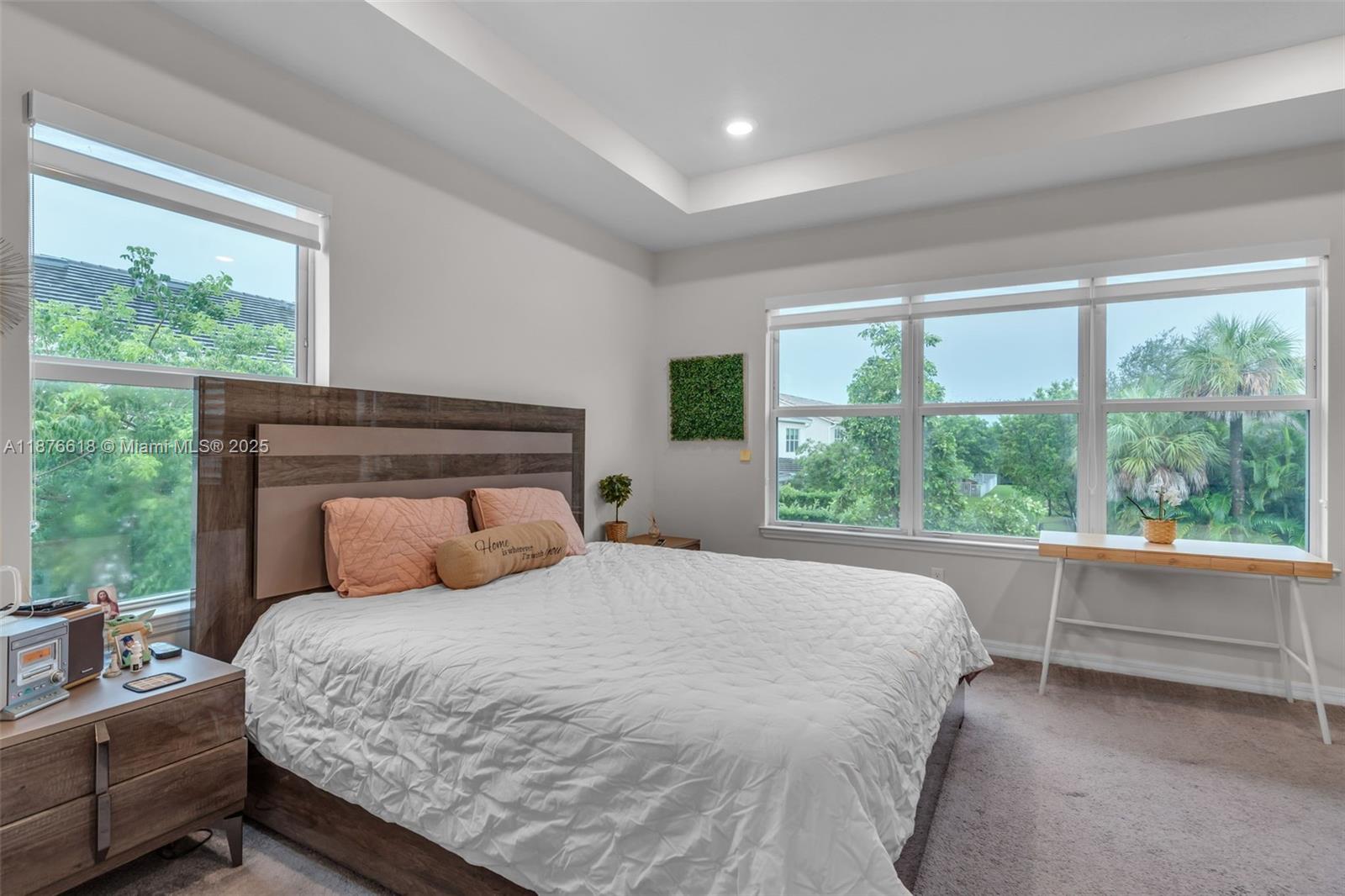 See details 4754 3 / 3 1769 sq. ft. $ 2025-09-11 0 Photo