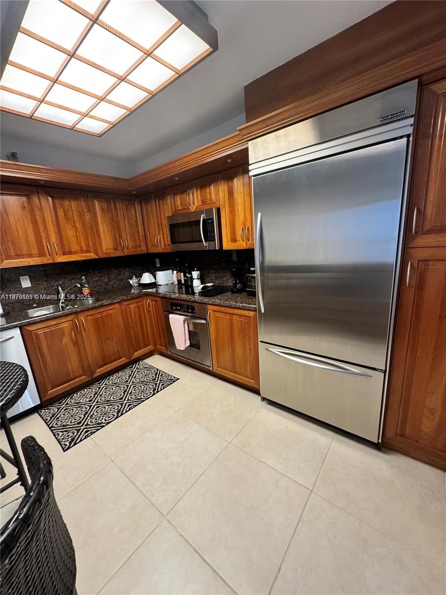Photo of 3530 Mystic Pointe Dr  #3111, Aventura, Florida, 33180 - 