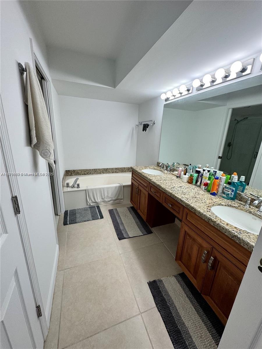 Photo of 3530 Mystic Pointe Dr  #3111, Aventura, Florida, 33180 - 
