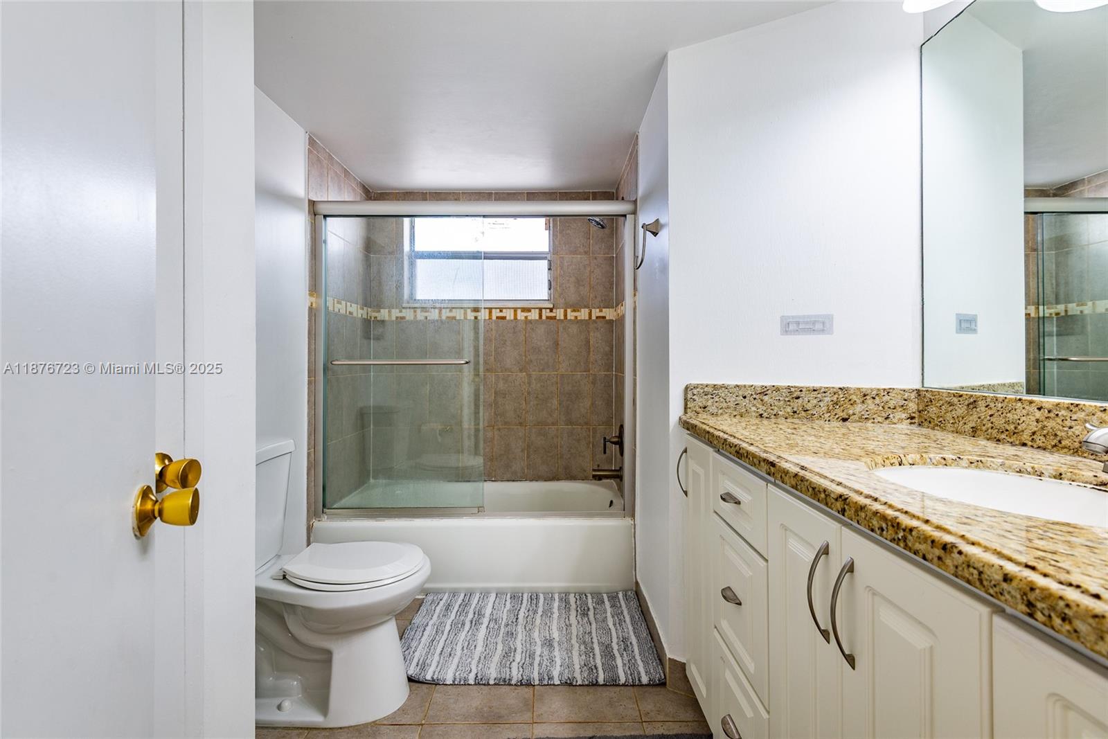 708-2 1 / 2 1036 sq. ft. $ 2025-09-11 0 Photo