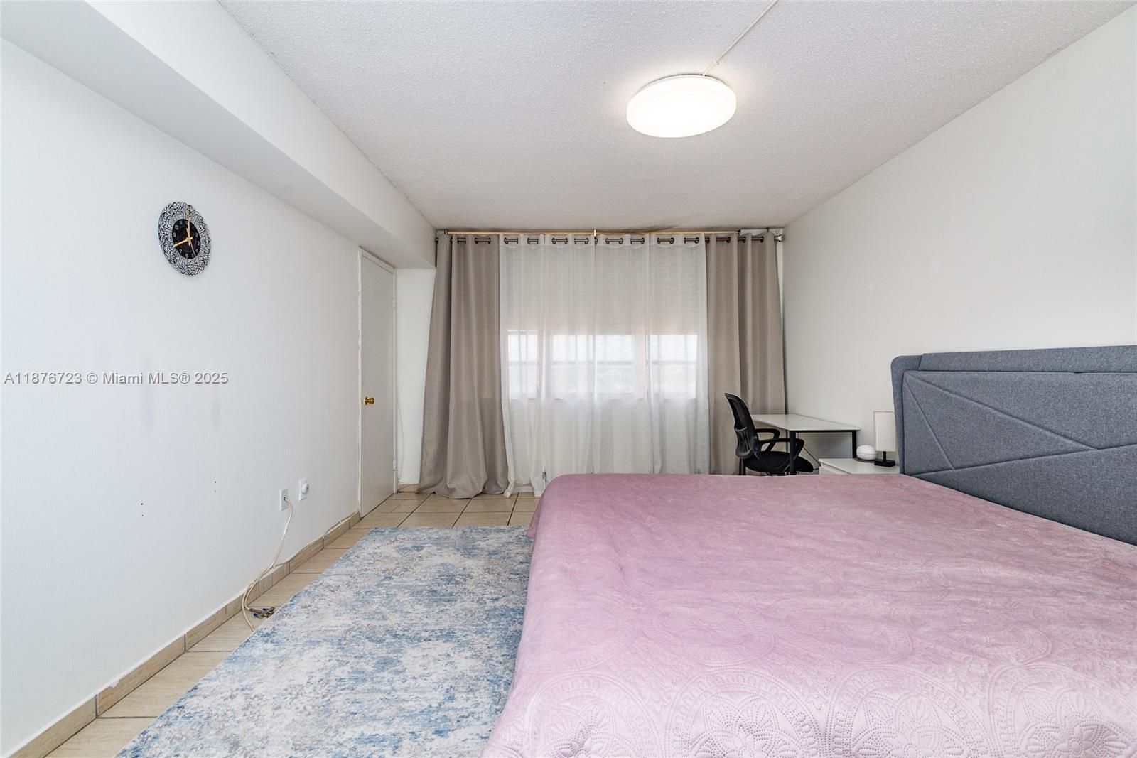 708-2 1 / 2 1036 sq. ft. $ 2025-09-11 0 Photo