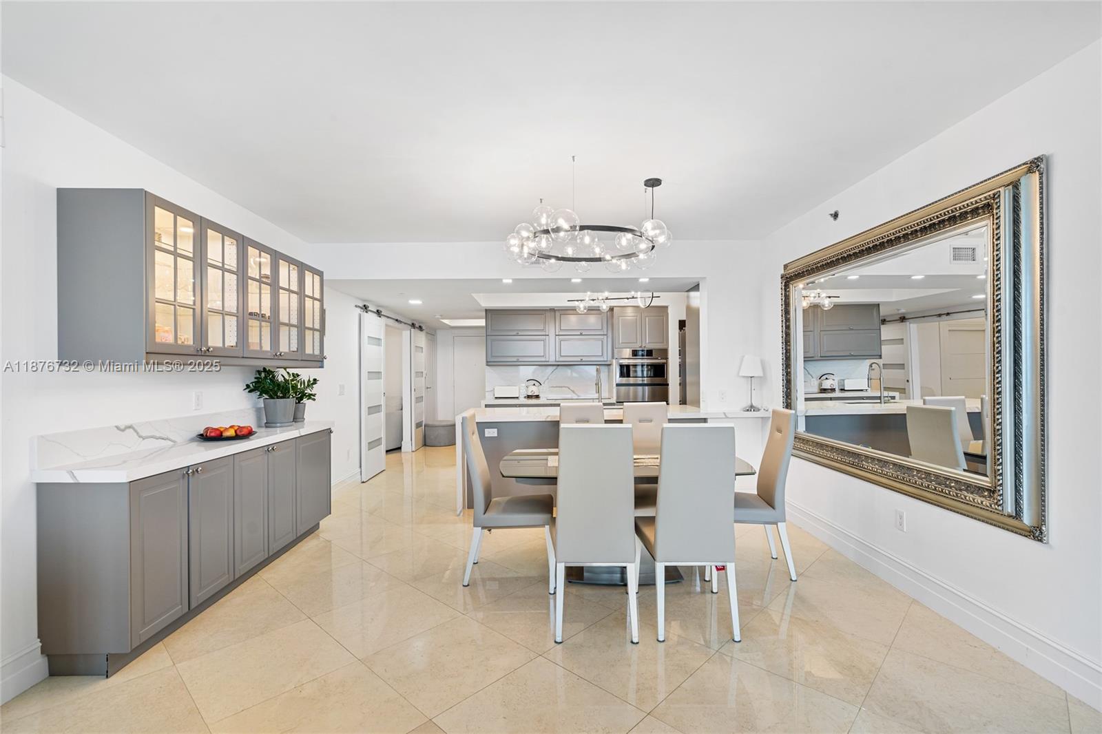 4304 3 / 3 1675 sq. ft. $ 2025-09-11 0 Photo