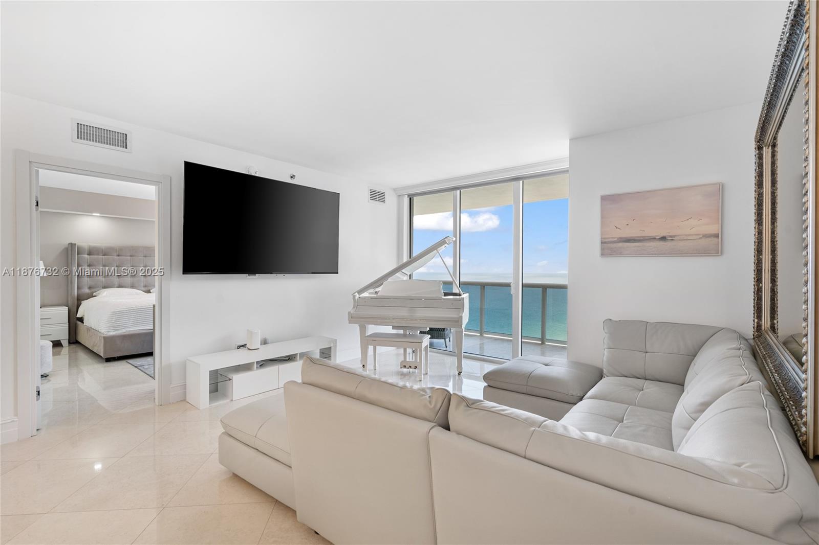 4304 3 / 3 1675 sq. ft. $ 2025-09-11 0 Photo