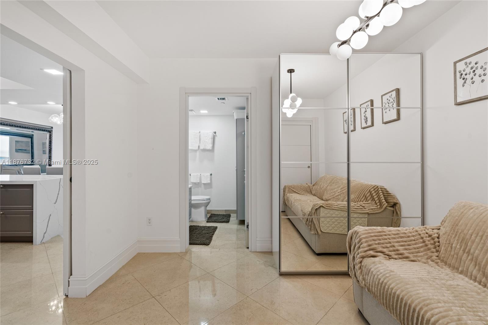 4304 3 / 3 1675 sq. ft. $ 2025-09-11 0 Photo