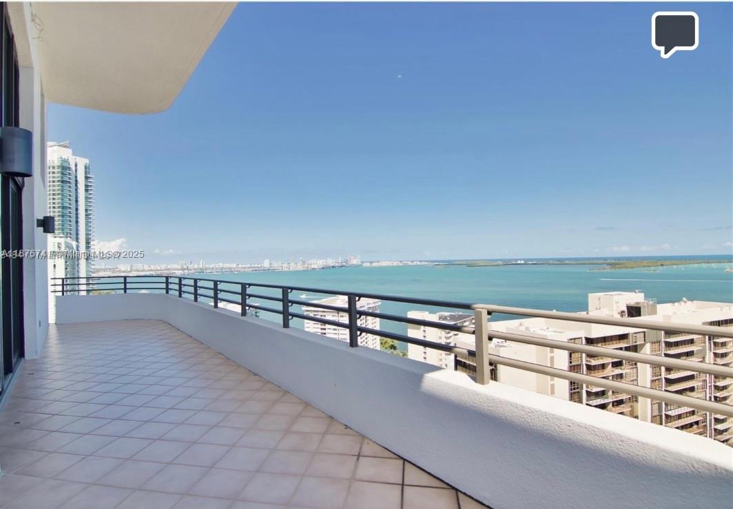 See details 2703 2 / 3 1634 sq. ft. $ 2025-09-11 0 Photo