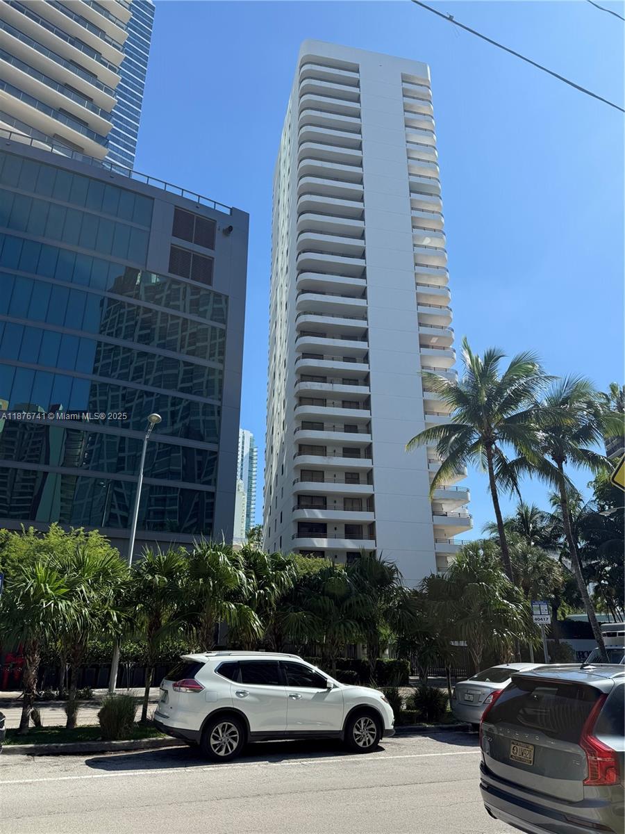 See details 2703 2 / 3 1634 sq. ft. $ 2025-09-11 0 Photo