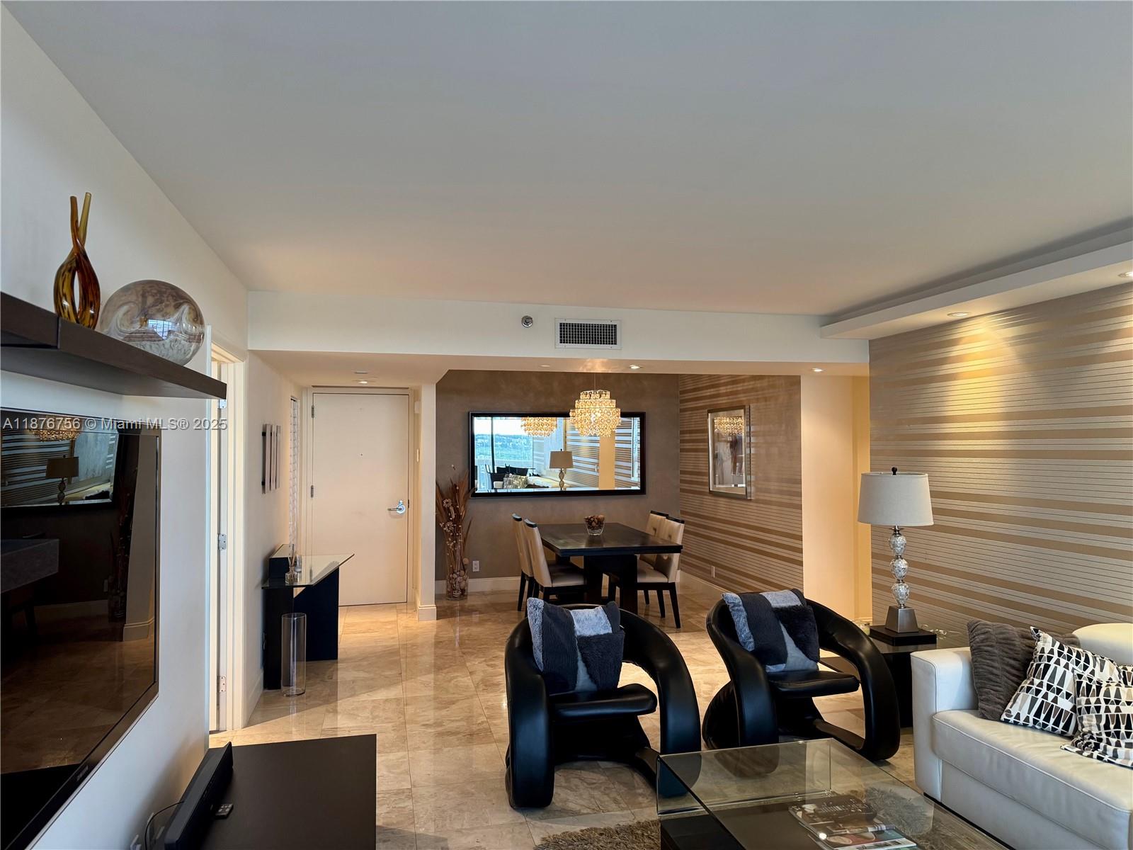2512 2 / 2 1350 sq. ft. $ 2025-09-11 0 Photo