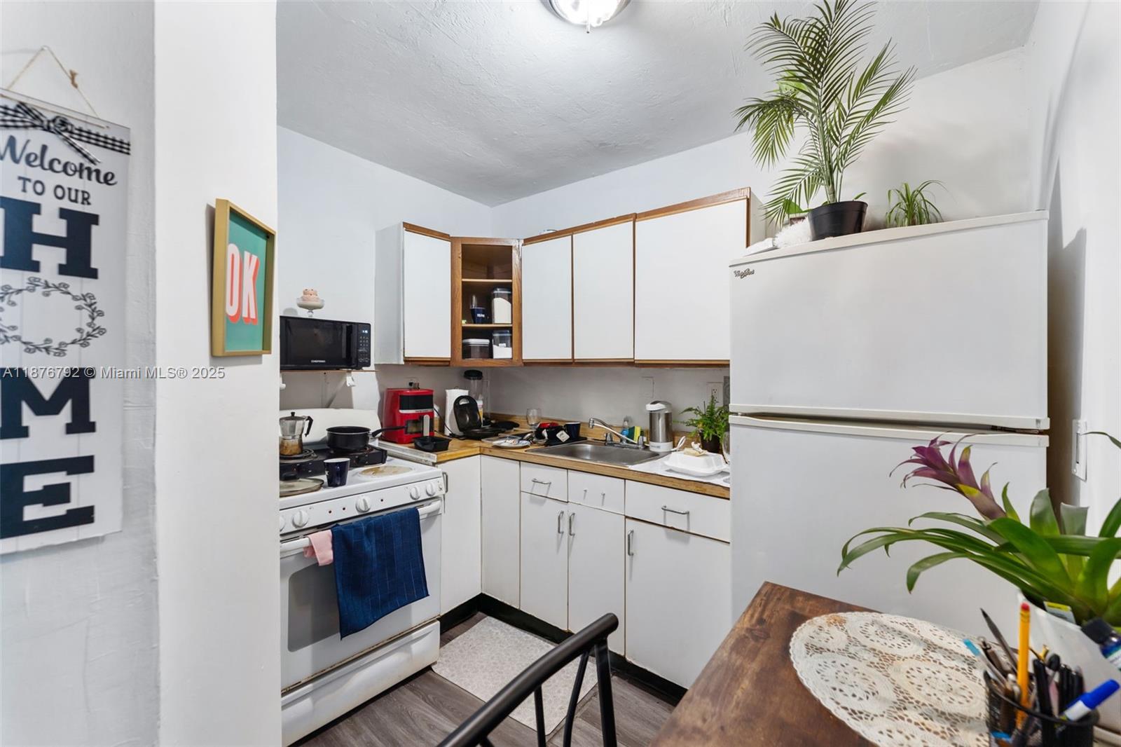   /   sq. ft. $ 2025-09-11 0 Photo