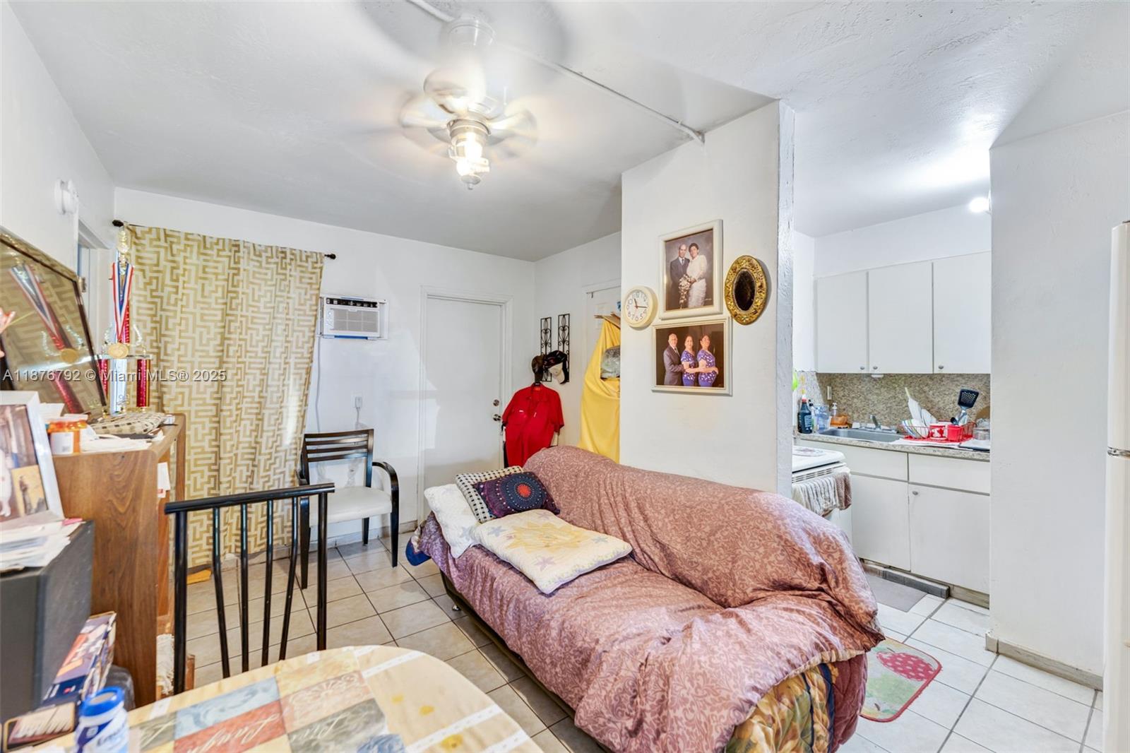   /   sq. ft. $ 2025-09-11 0 Photo