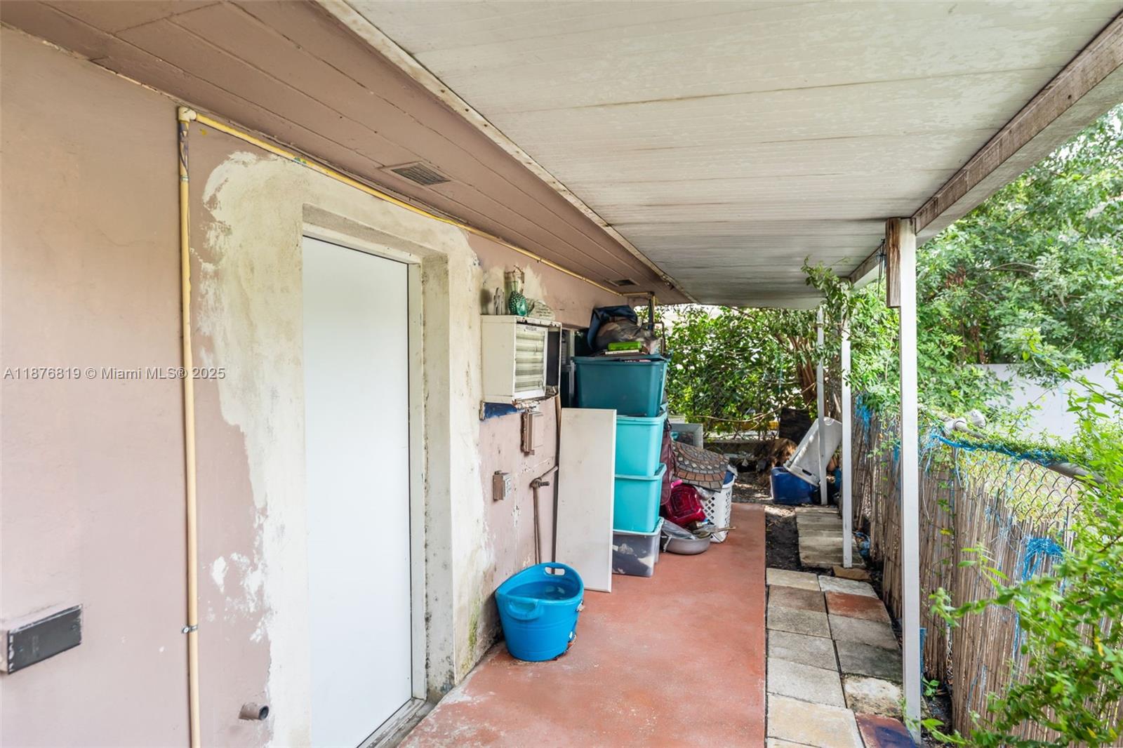 See details / 3645 sq. ft. $ 2025-09-11 0 Photo