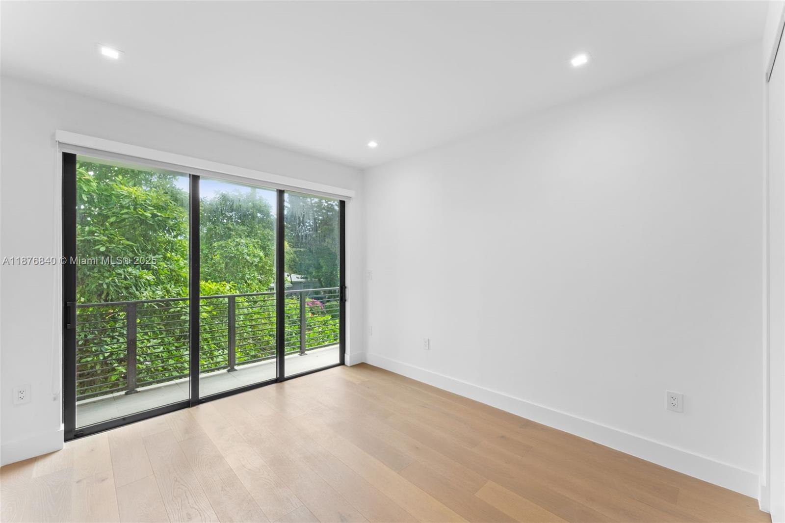   /  4660 sq. ft. $ 2025-09-11 0 Photo