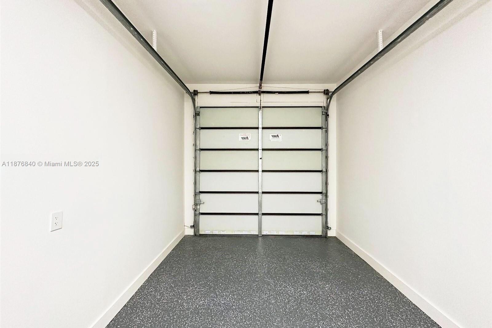   /  4660 sq. ft. $ 2025-09-11 0 Photo