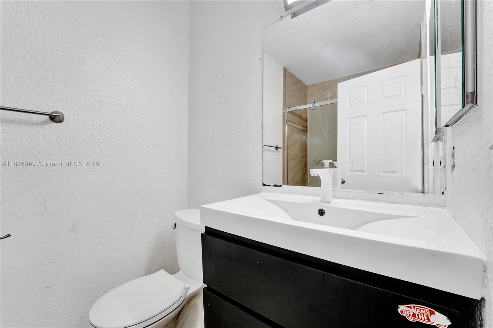   /  2150 sq. ft. $ 2025-09-11 0 Photo
