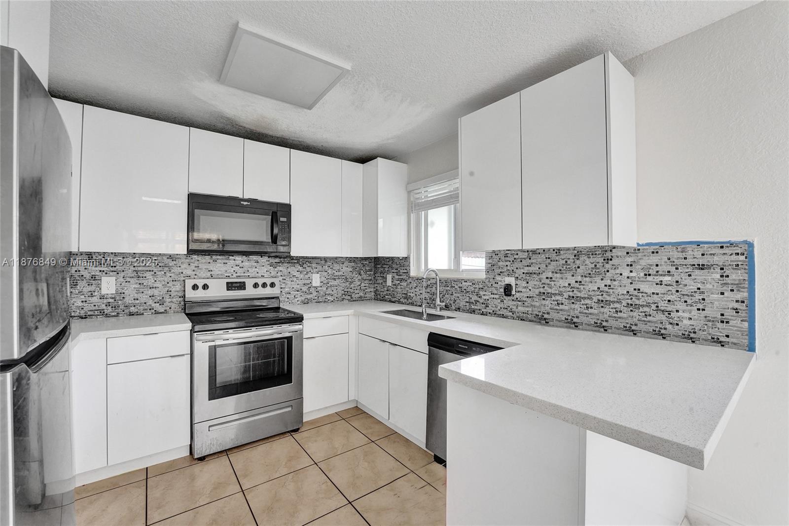   /  2150 sq. ft. $ 2025-09-11 0 Photo