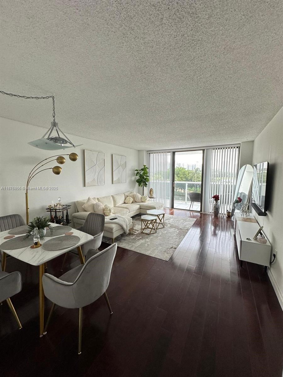 Photo of 3675 Country Club Dr  #507, Aventura, Florida, 33180 - 