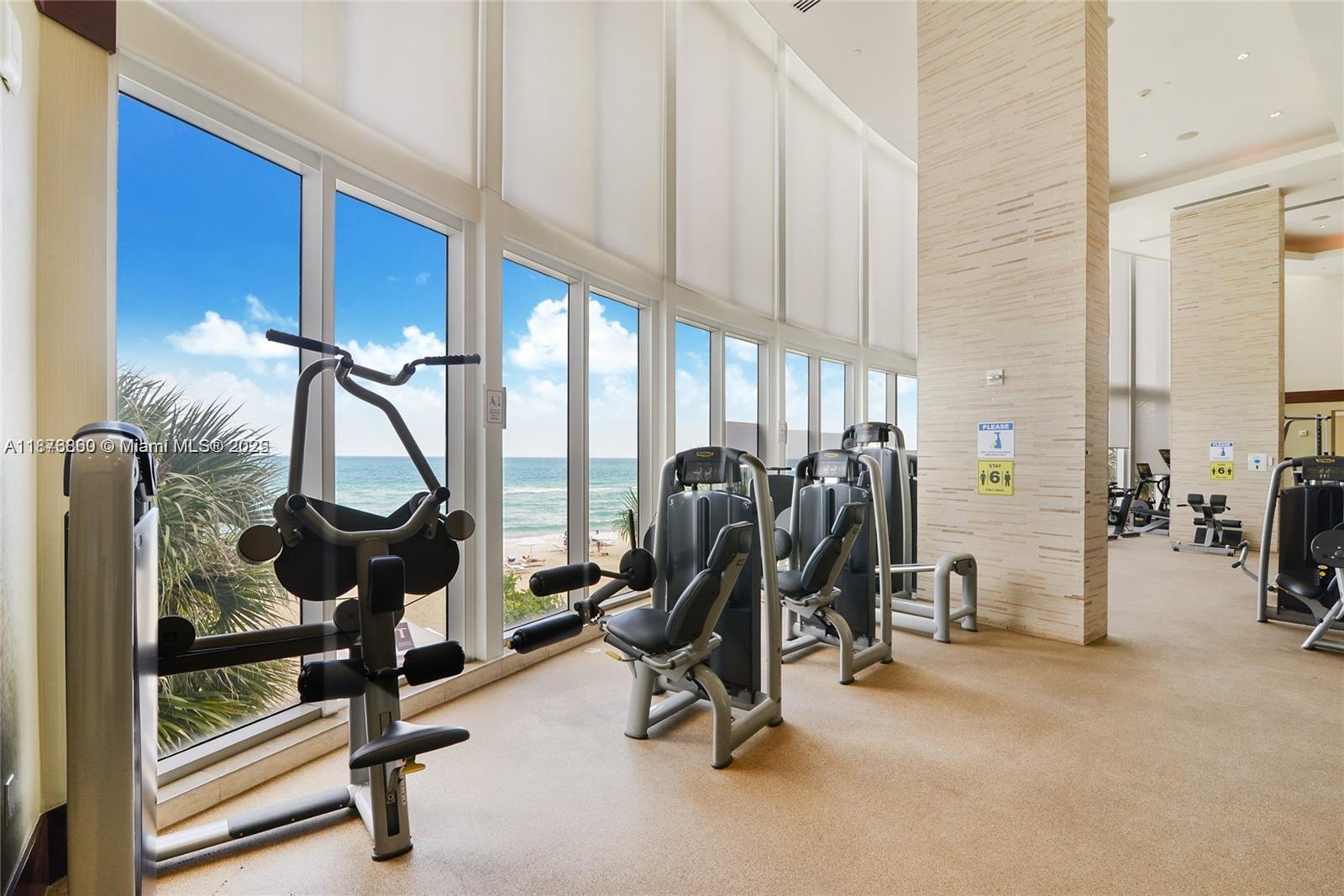 704 3 / 4 2558 sq. ft. $ 2025-09-11 0 Photo