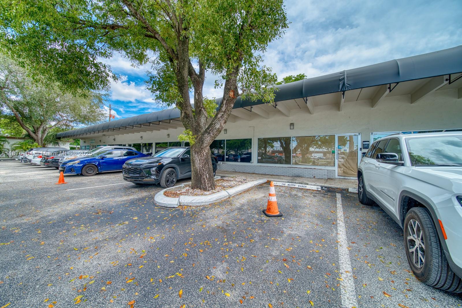 See details / sq. ft. $ 2025-09-11 0 Photo