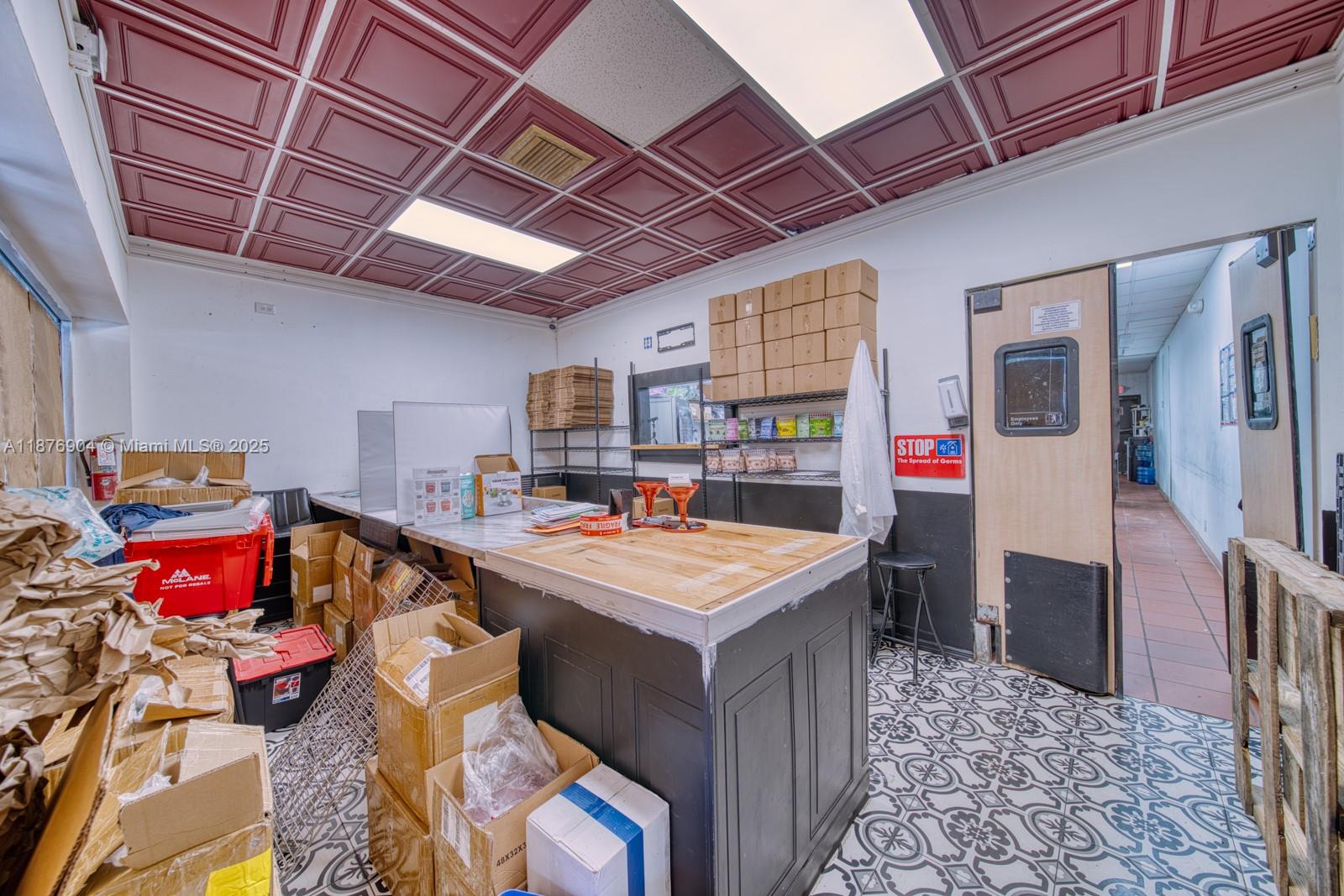 See details / sq. ft. $ 2025-09-11 0 Photo