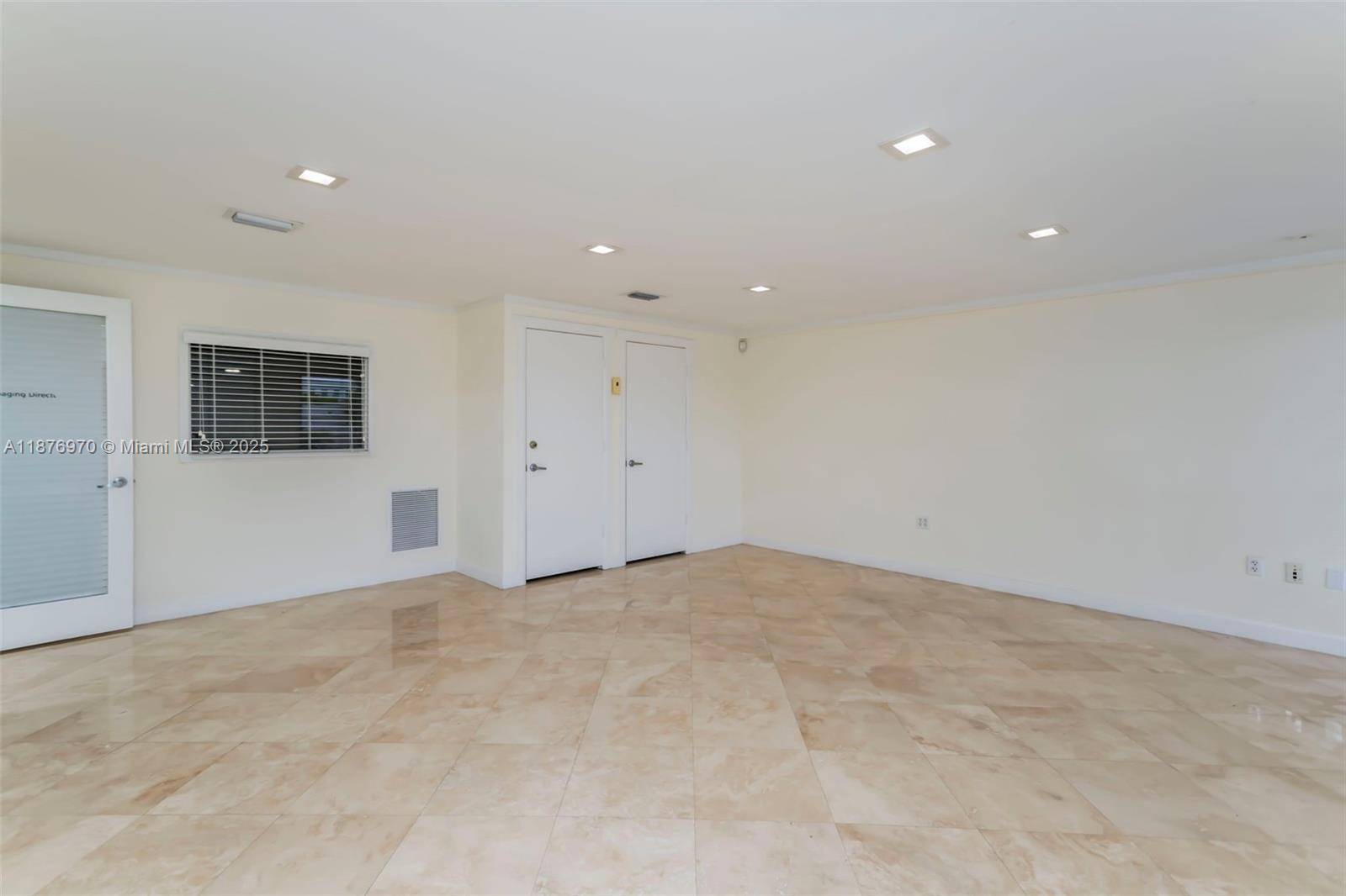 Ver detalles / sq. ft. $ 2025-09-11 0 foto