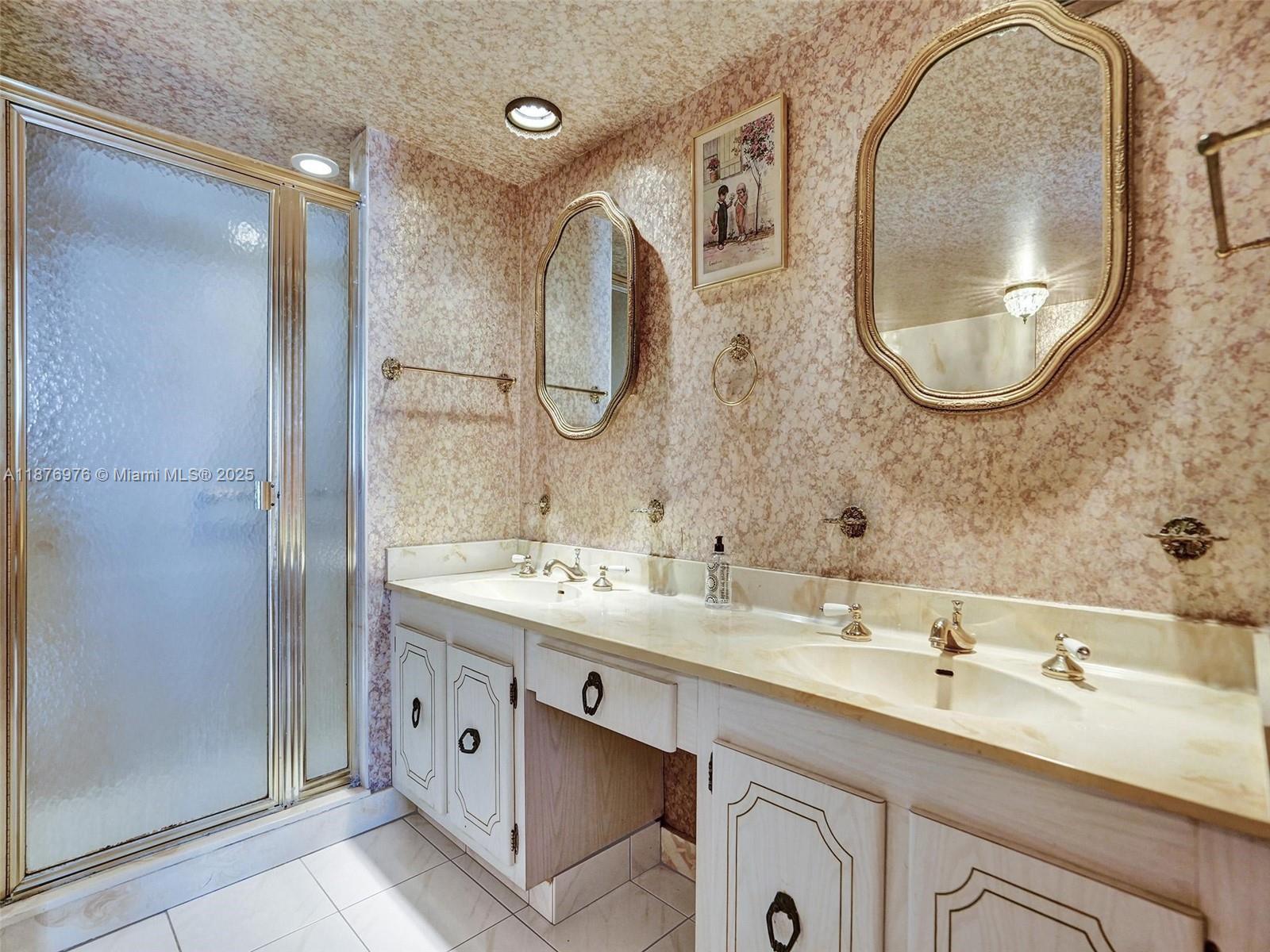 Photo of 1833 Ocean Dr #1511, Hallandale Beach, Florida, 33009 -