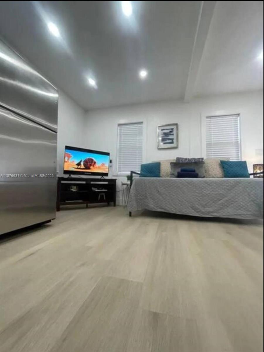   /  1679 sq. ft. $ 2025-09-11 0 Photo