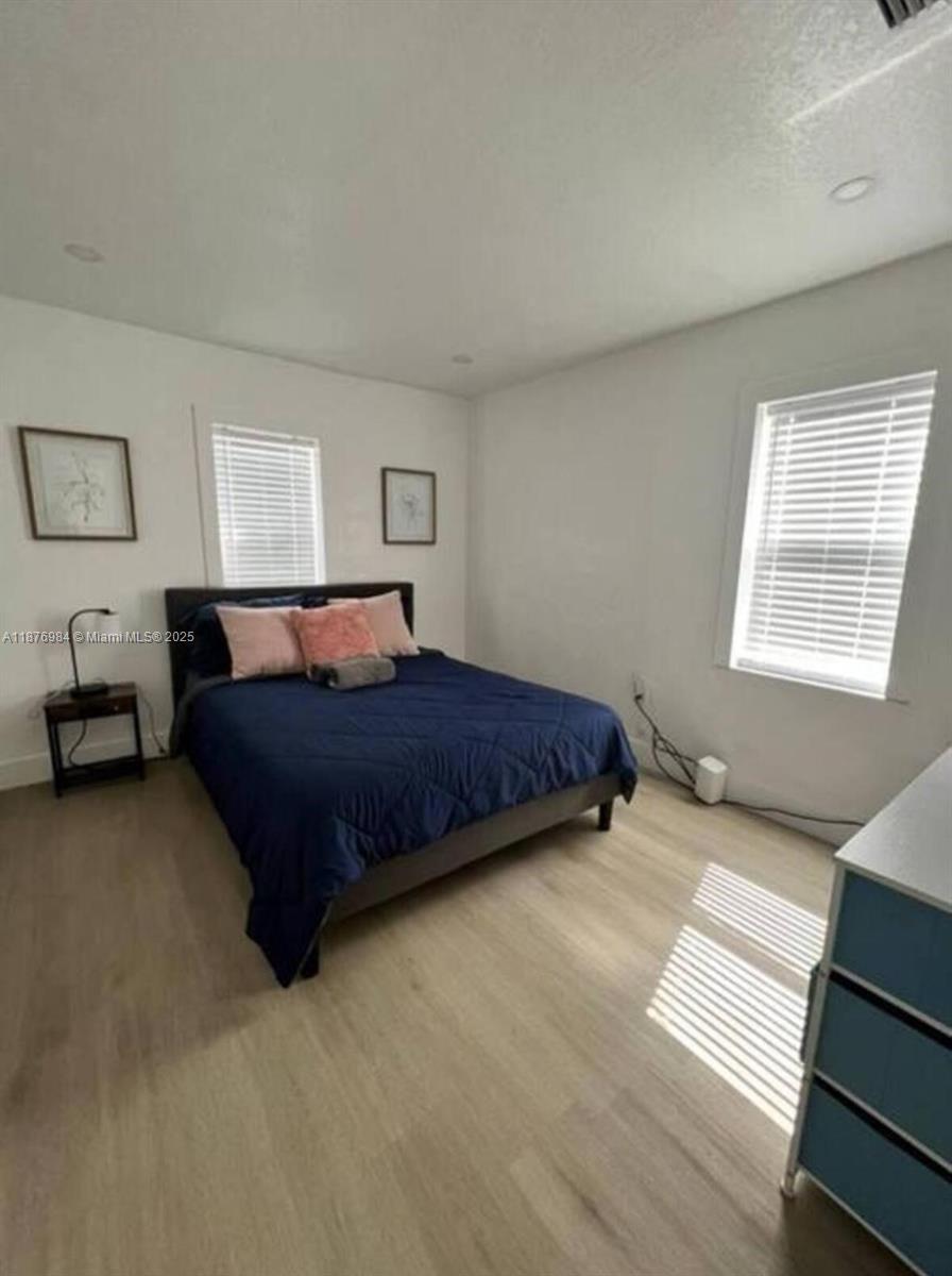   /  1679 sq. ft. $ 2025-09-11 0 Photo