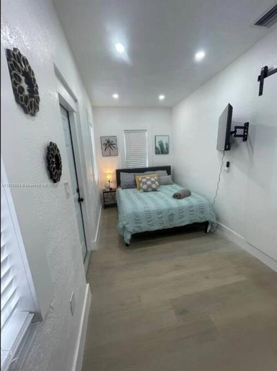   /  1679 sq. ft. $ 2025-09-11 0 Photo