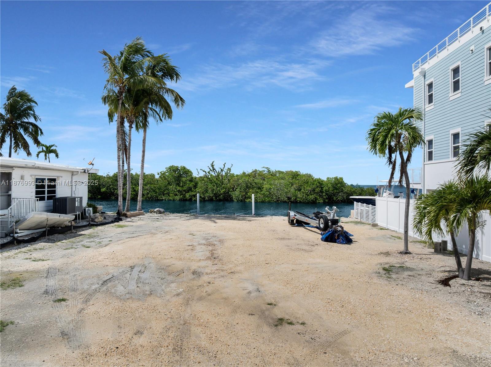   /   sq. ft. $ 2025-09-11 0 Photo