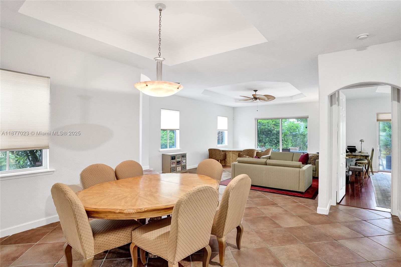 Photo of 842 Spinnaker Dr E  (842), Hollywood, Florida, 33019 - 