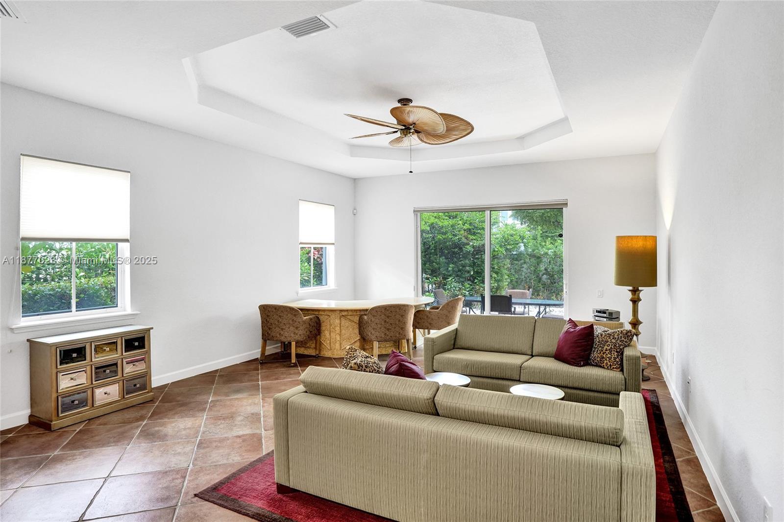 Photo of 842 Spinnaker Dr E  (842), Hollywood, Florida, 33019 - 