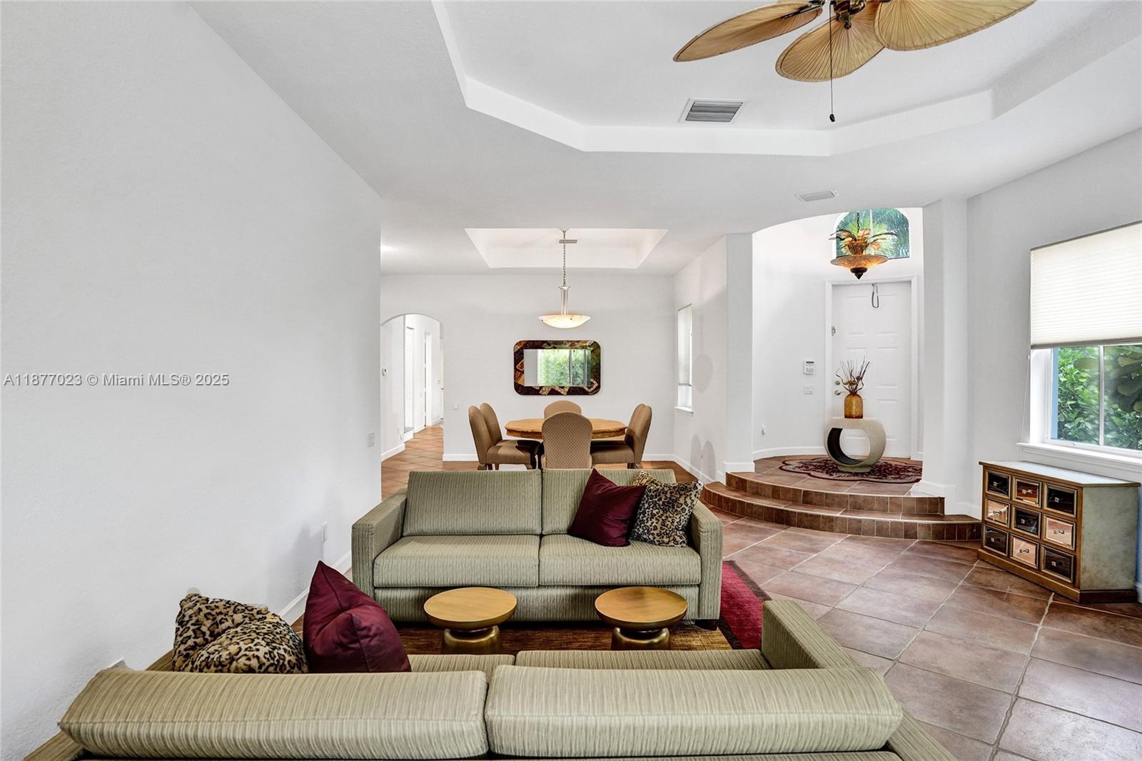Photo of 842 Spinnaker Dr E  (842), Hollywood, Florida, 33019 - 