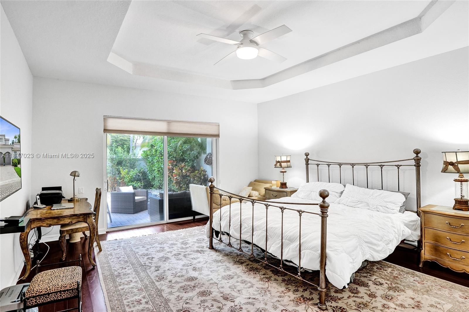 Photo of 842 Spinnaker Dr E  (842), Hollywood, Florida, 33019 - 