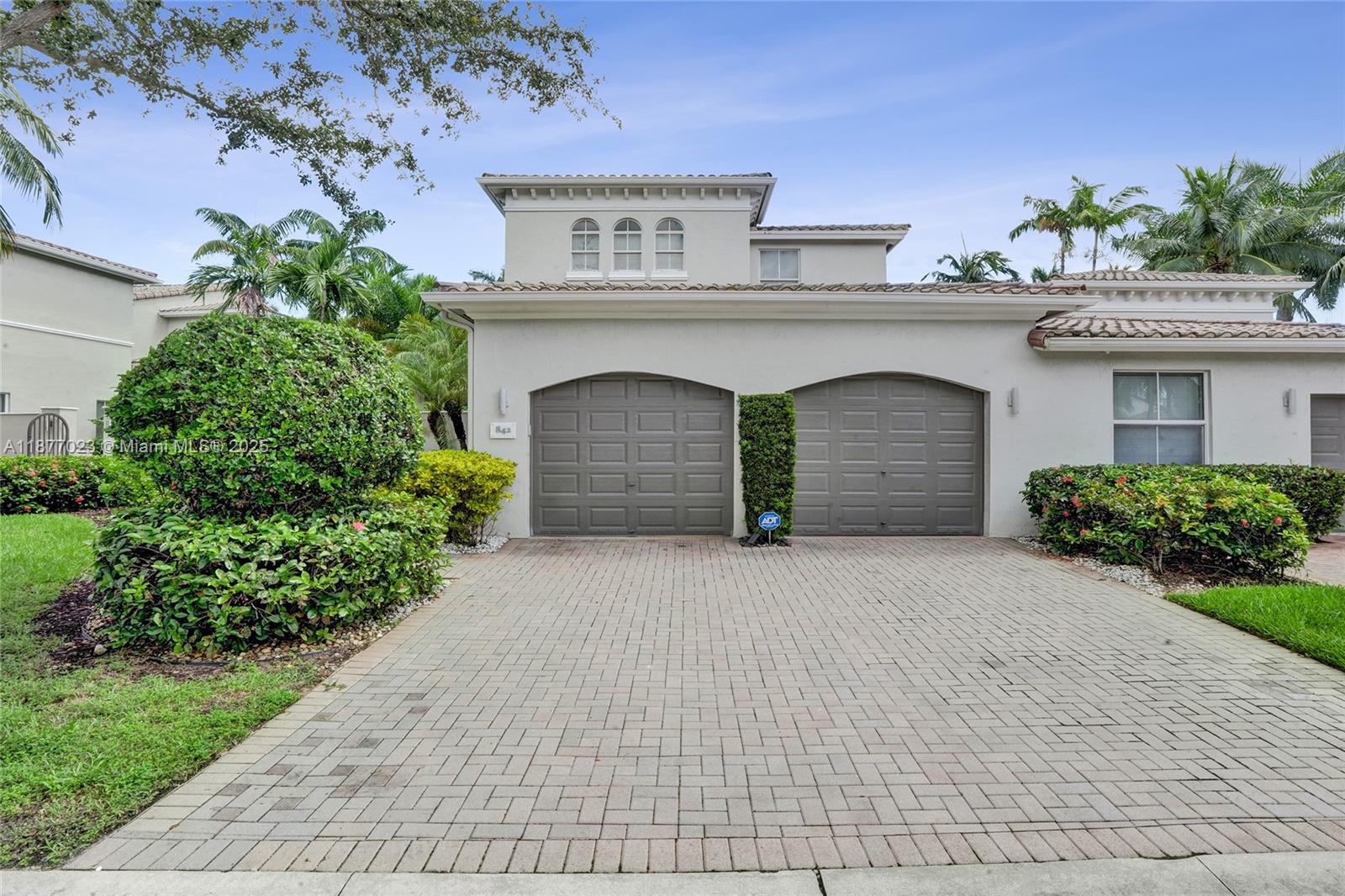 Photo of 842 Spinnaker Dr E  (842), Hollywood, Florida, 33019 - 