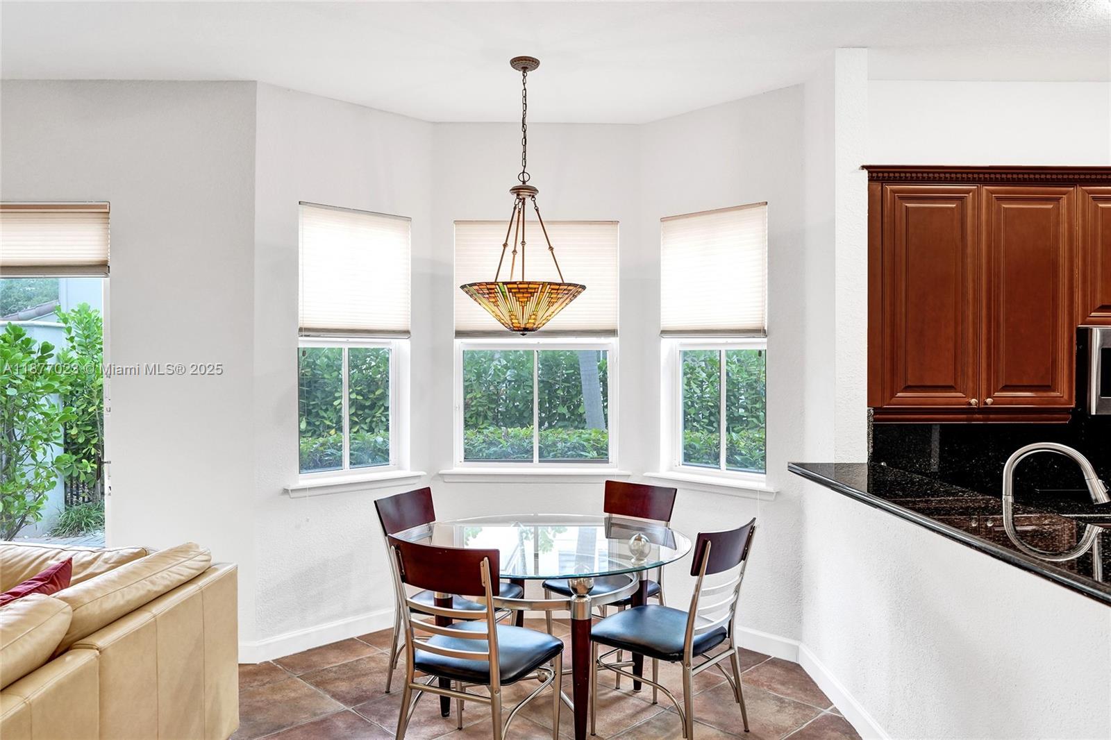 Photo of 842 Spinnaker Dr E  (842), Hollywood, Florida, 33019 - 