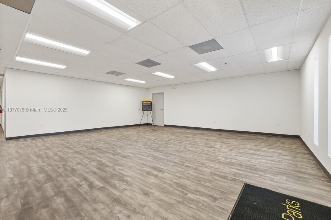1308  /   sq. ft. $ 2025-09-11 0 Photo