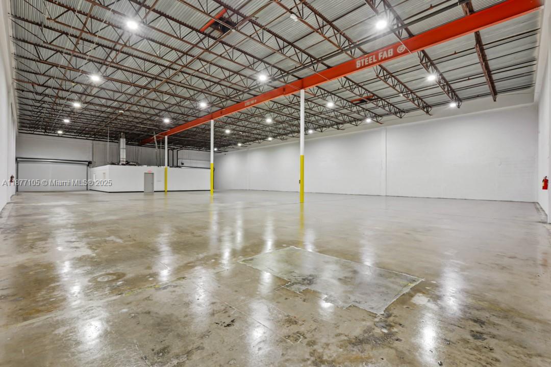 1820  /   sq. ft. $ 2025-09-11 0 Photo