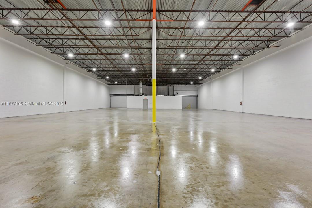 1820  /   sq. ft. $ 2025-09-11 0 Photo