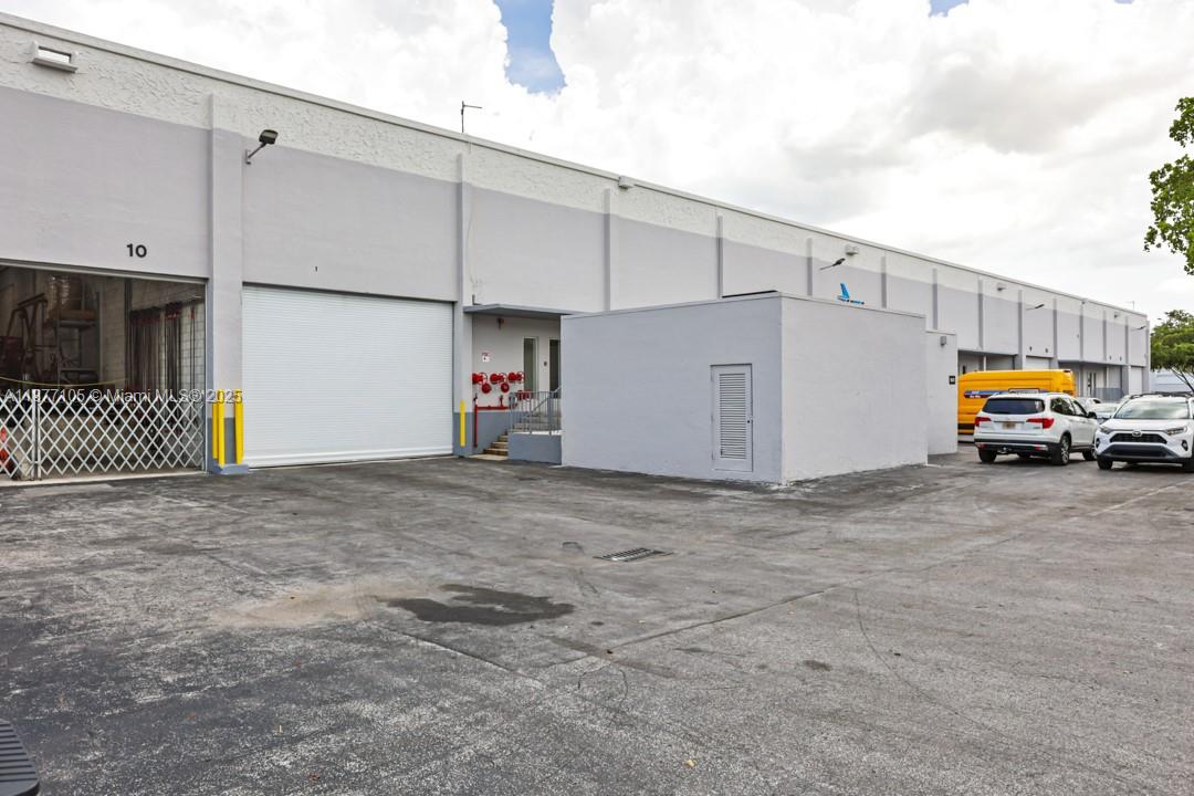 1820  /   sq. ft. $ 2025-09-11 0 Photo