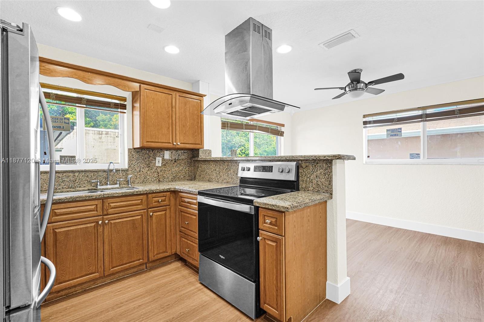   /  2153 sq. ft. $ 2025-09-11 0 Photo