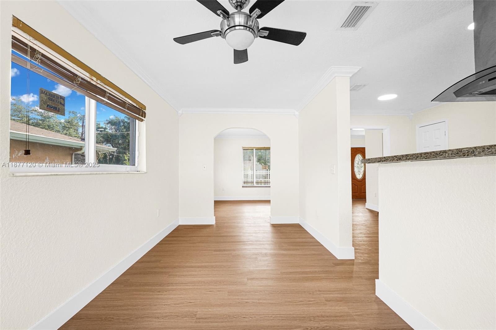   /  2153 sq. ft. $ 2025-09-11 0 Photo