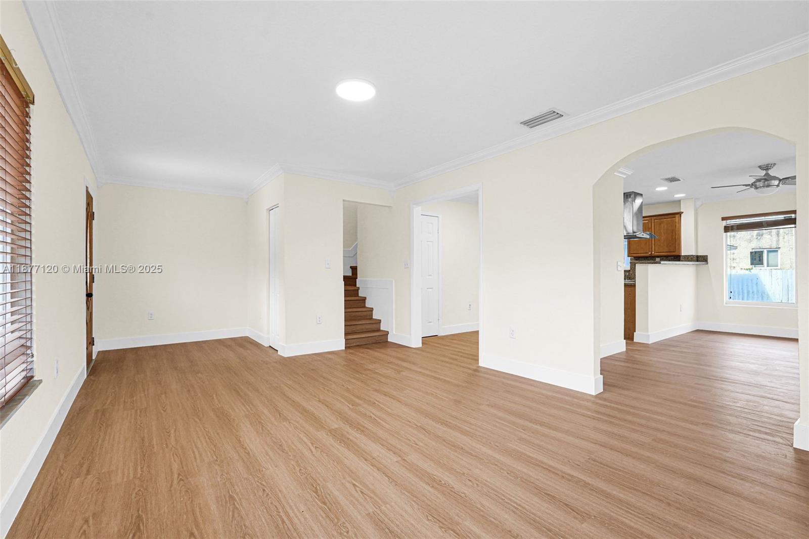   /  2153 sq. ft. $ 2025-09-11 0 Photo