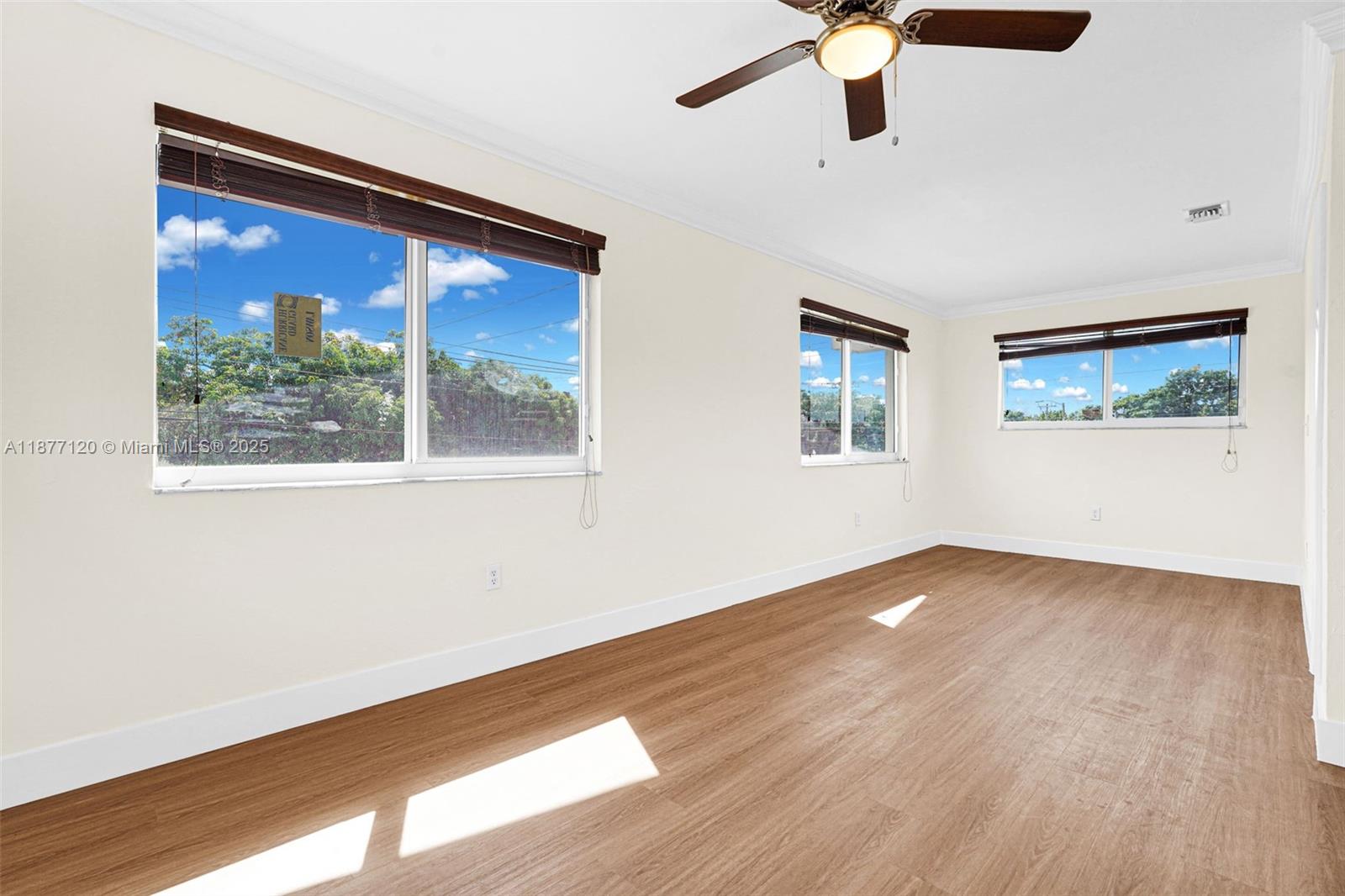   /  2153 sq. ft. $ 2025-09-11 0 Photo