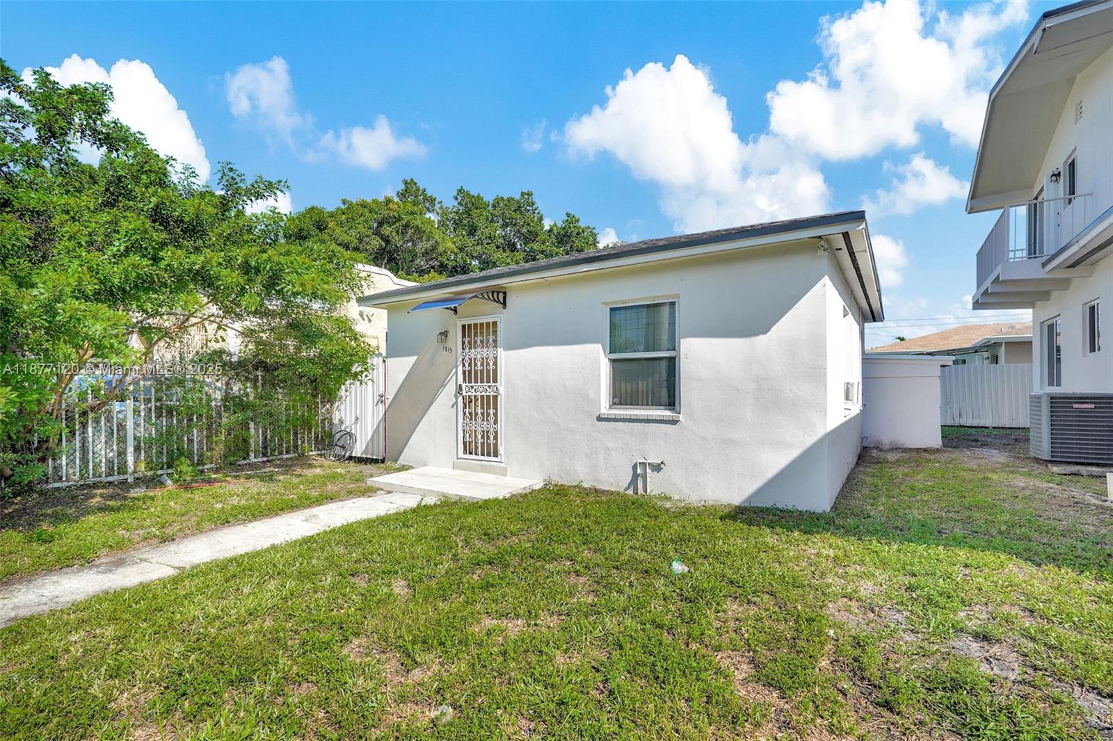   /  2153 sq. ft. $ 2025-09-11 0 Photo