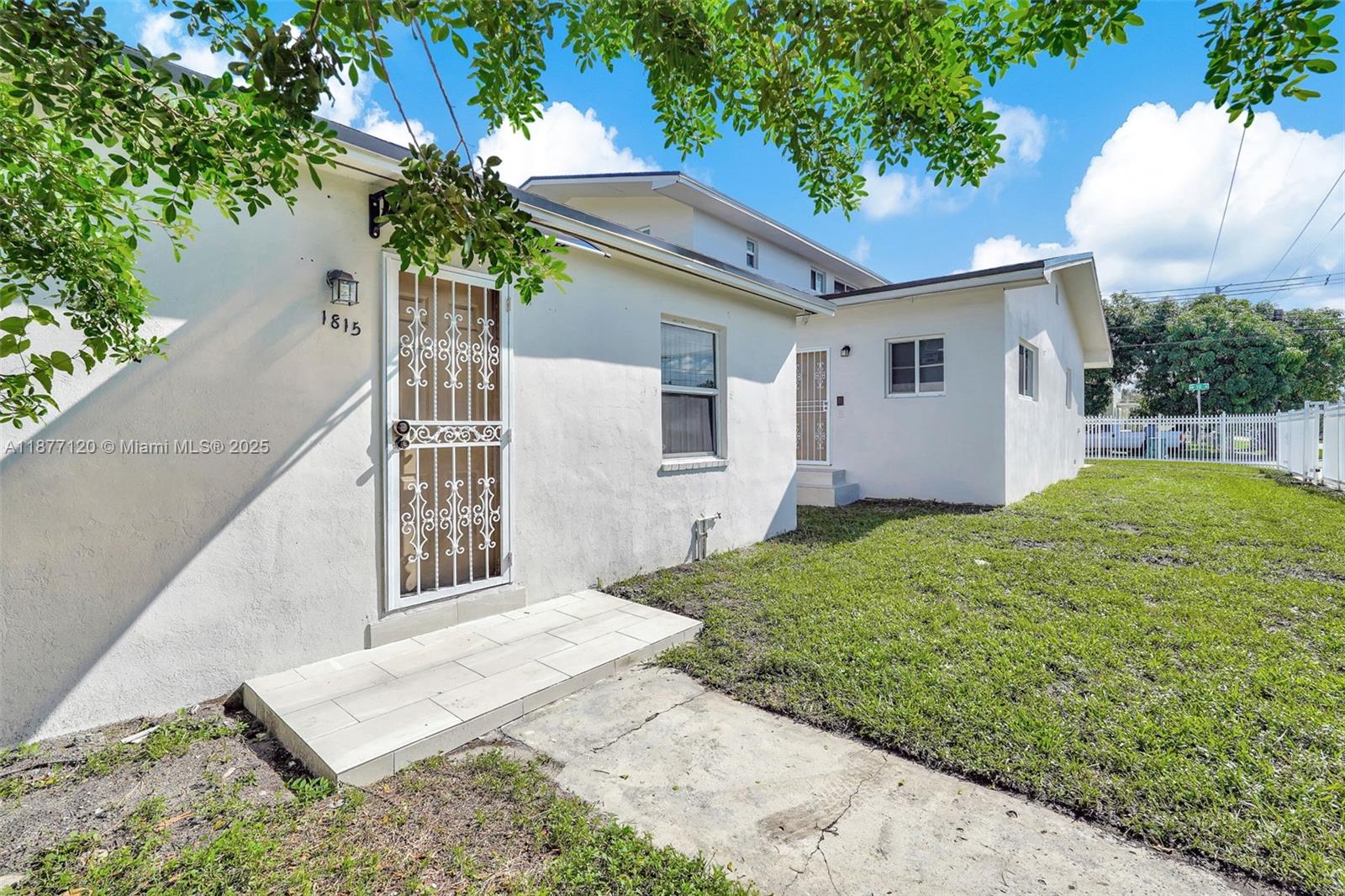   /  2153 sq. ft. $ 2025-09-11 0 Photo