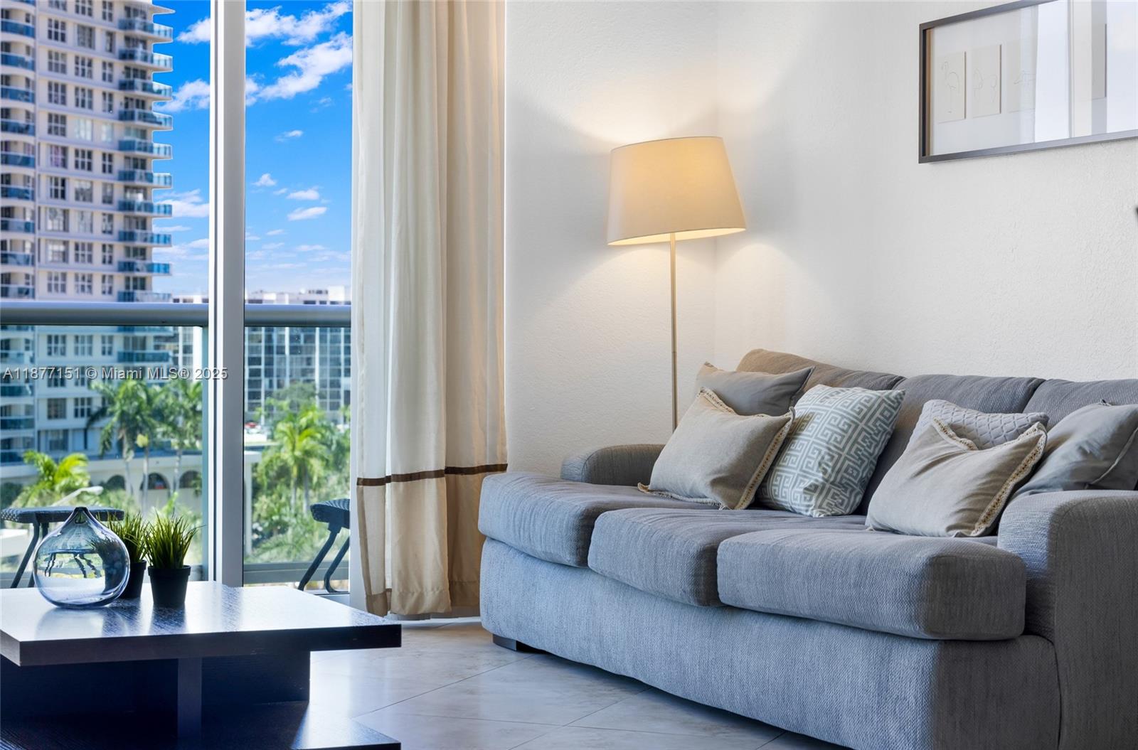 Photo of 3901 Ocean Dr  #7P, Hollywood, Florida, 33019 - 