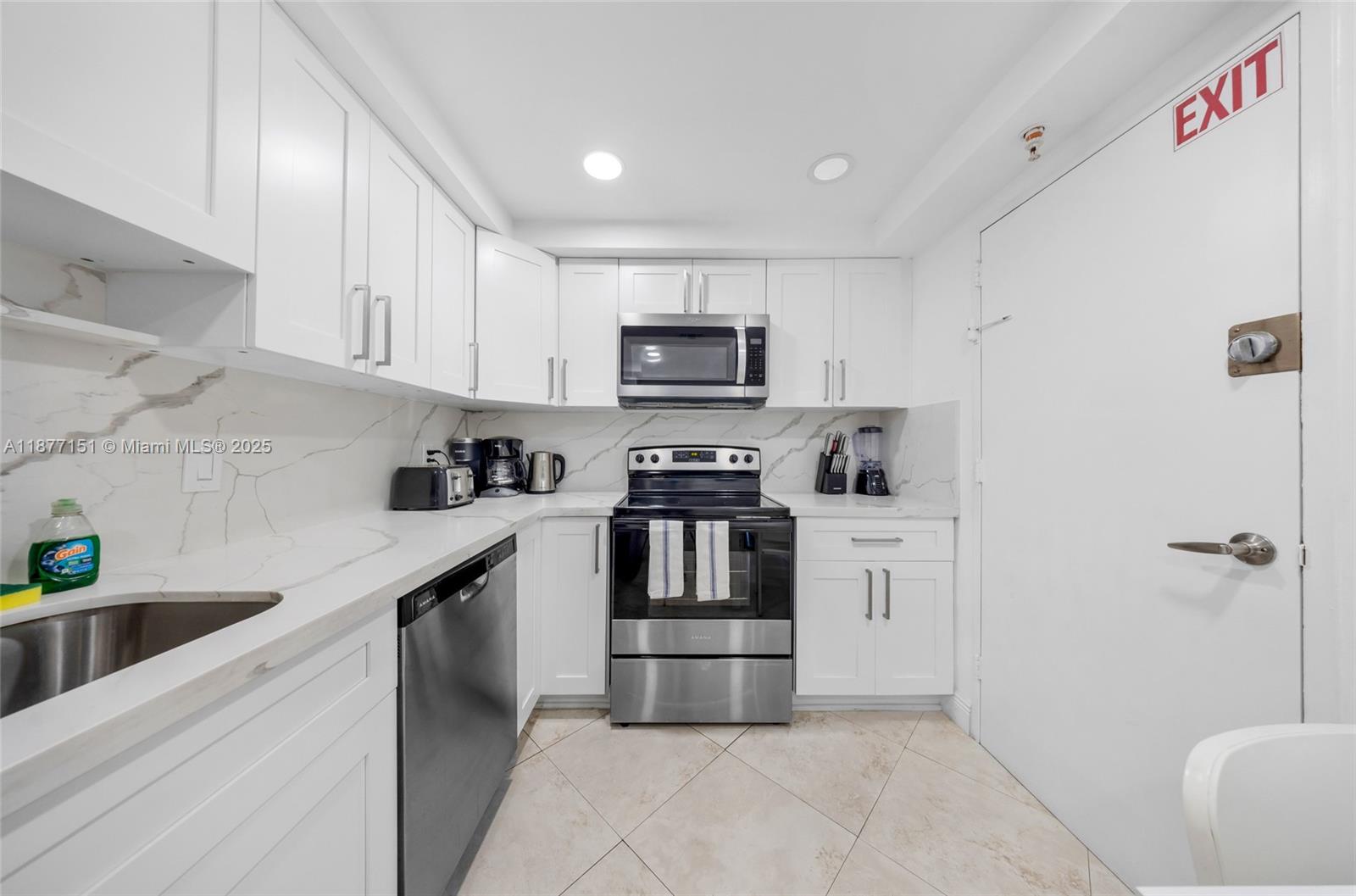 Photo of 3901 Ocean Dr  #7P, Hollywood, Florida, 33019 - 