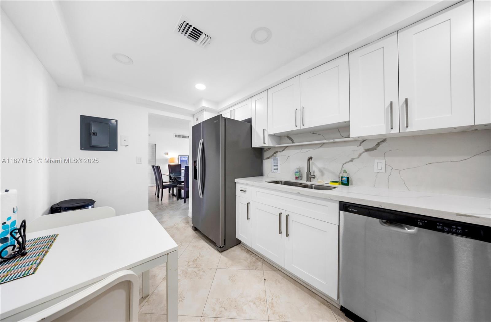 Photo of 3901 Ocean Dr  #7P, Hollywood, Florida, 33019 - 