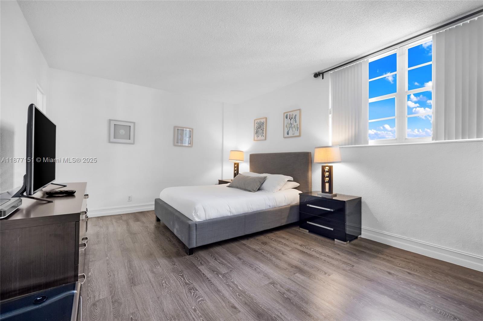 Photo of 3901 Ocean Dr  #7P, Hollywood, Florida, 33019 - 