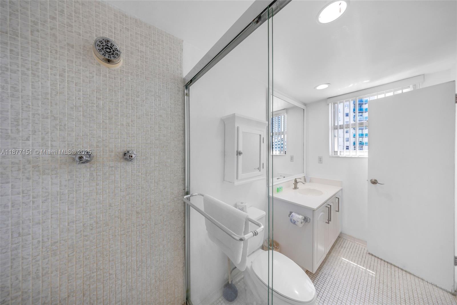 Photo of 3901 Ocean Dr  #7P, Hollywood, Florida, 33019 - 