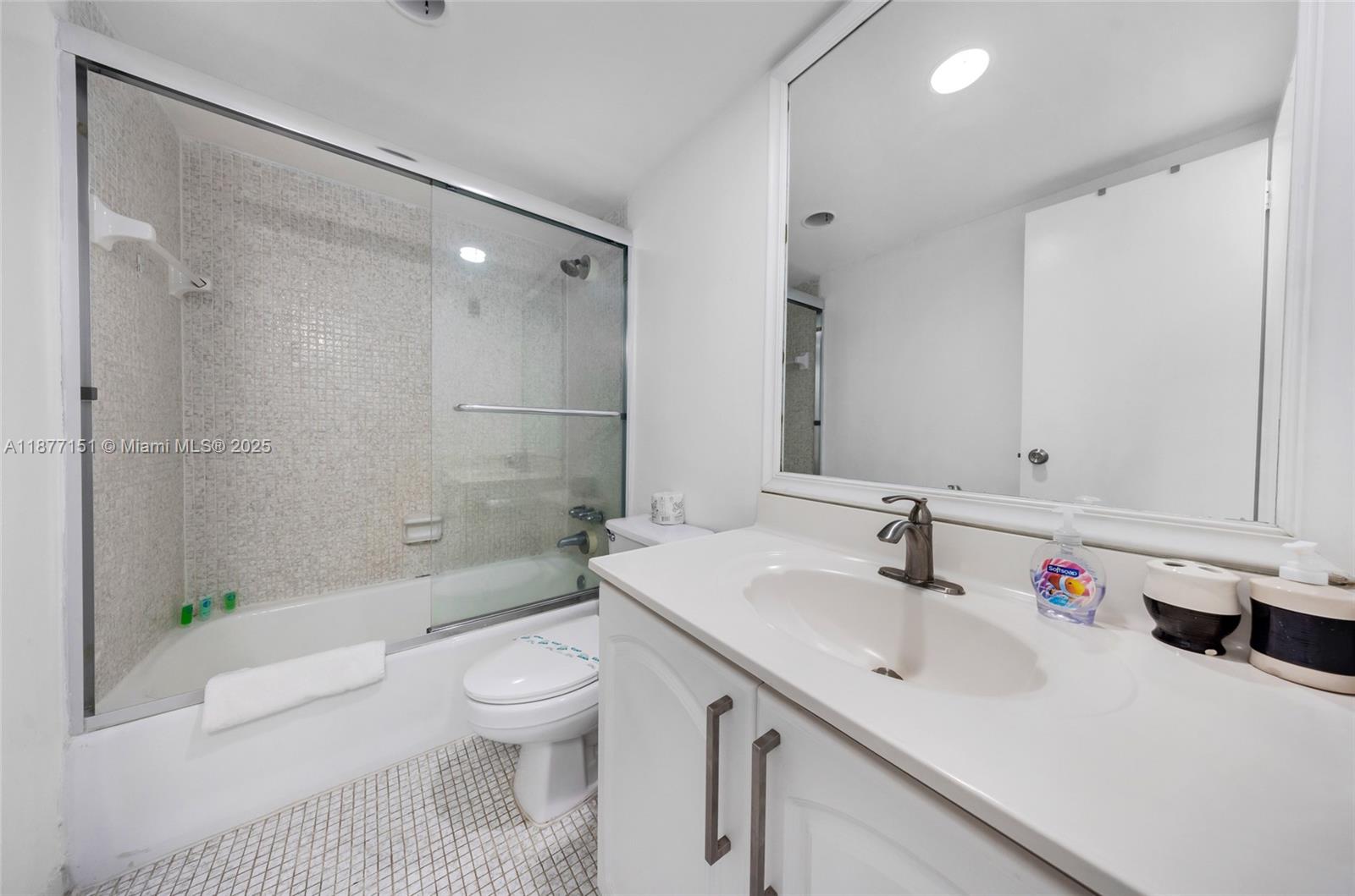 Photo of 3901 Ocean Dr  #7P, Hollywood, Florida, 33019 - 